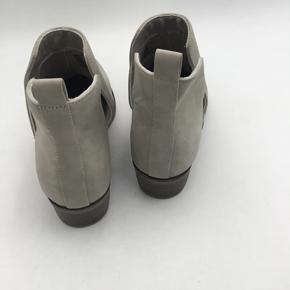 Serra Womens Side Cutout Ankle Booties Light Gray Taupe Pointed Toe Size 10